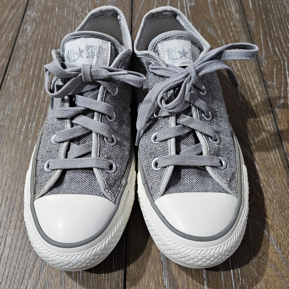 Converse All Star Sneakers, Women's Size 6 - Picture 3 of 9